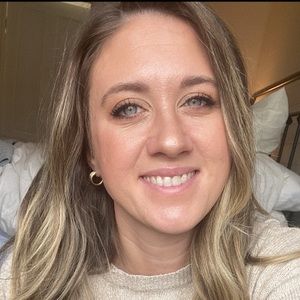 Meet your Posher, Beth